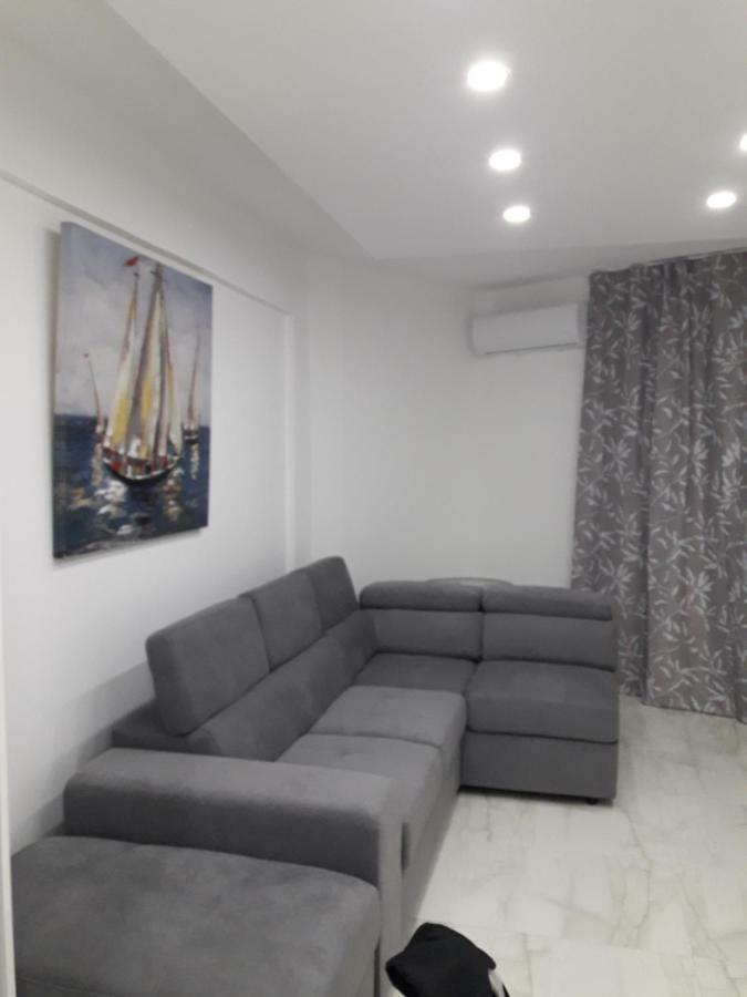 P L Sunorama Beach Garden 302 Larnaca Exterior photo
